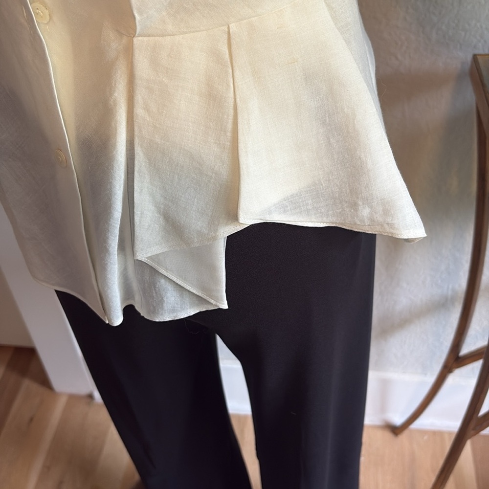 Theory linen button front blouse - Picture 3 of 7